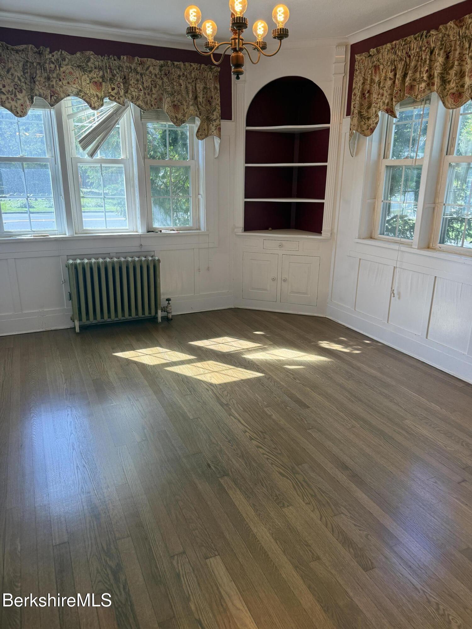 1097 State Road North Adams, MA 01247 - Photo 8 of 28 dining room