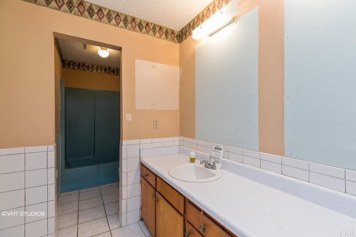 5050 Gilmore Road Holt, FL 32564 - Photo 36 of 36
