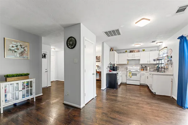 $227,500 | 19838 Laurel Trail Drive, Cypress, TX 77433