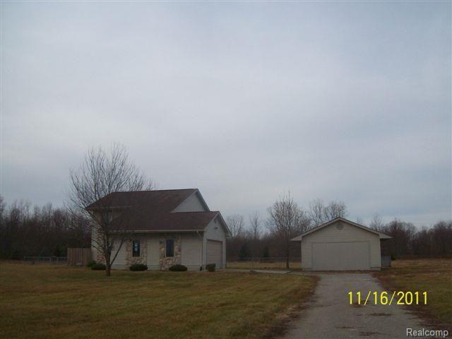 2588 Kronner Road Columbus, MI 48063 - Photo 1 of 18 1.jpg