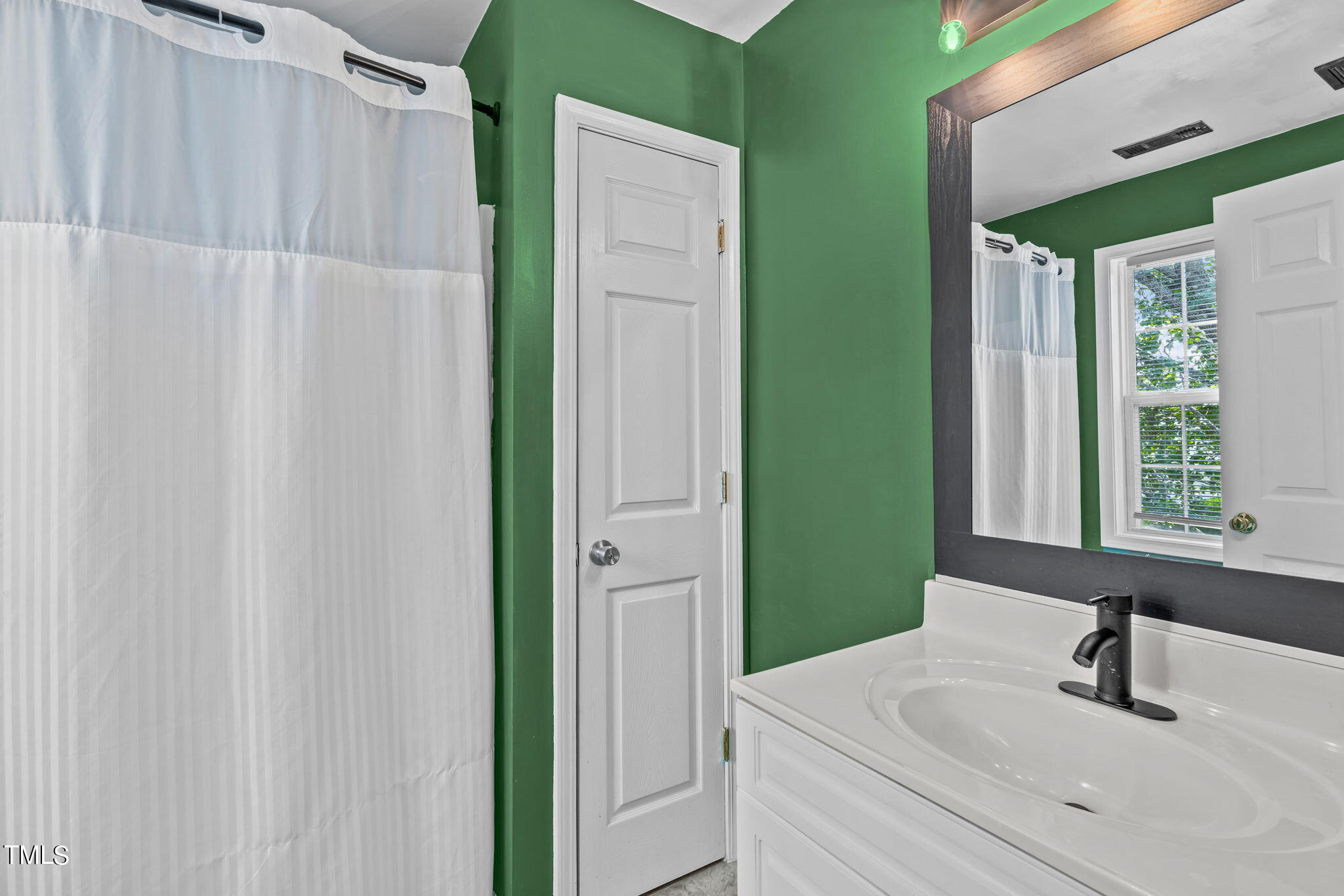 2909 Andover Glen Road Raleigh, NC 27604 - Photo 23 of 32 A-22
