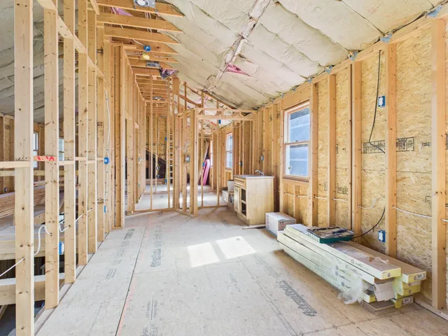 $215,000 | 1354 Main Street, Pittsburg, NH 03592