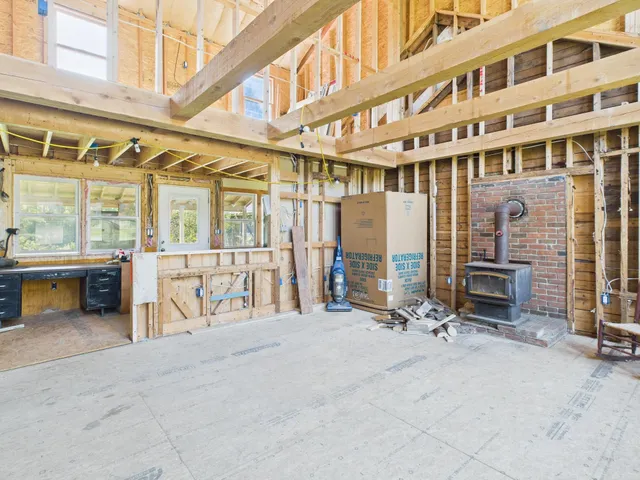 $215,000 | 1354 Main Street, Pittsburg, NH 03592