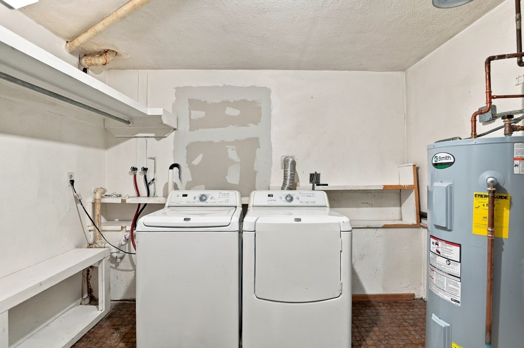 2 Clifford Road Burlington, MA 01803 - Photo 41 of 42 Gallery Image 41