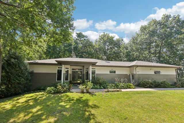 $525,000 | N1472 Welsh Road, Watertown, WI 53098