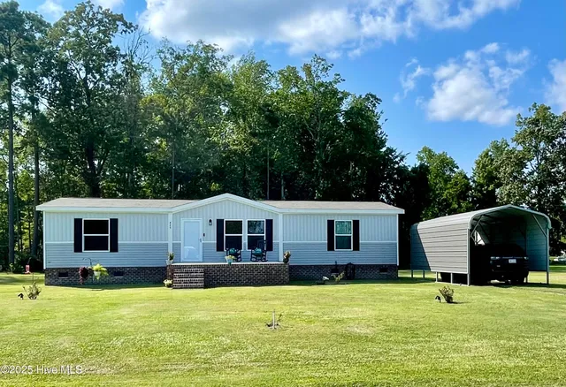 $259,500 | 449 Doxie Lane, Belhaven, NC 27810