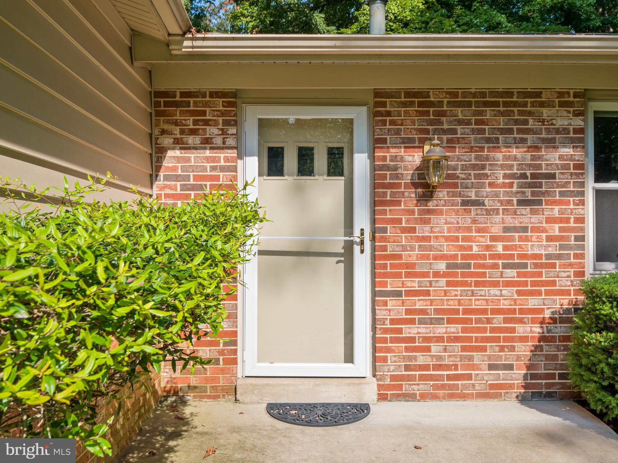 14904 Peach Orchard Road Silver Spring, MD 20905 - Photo 3 of 54