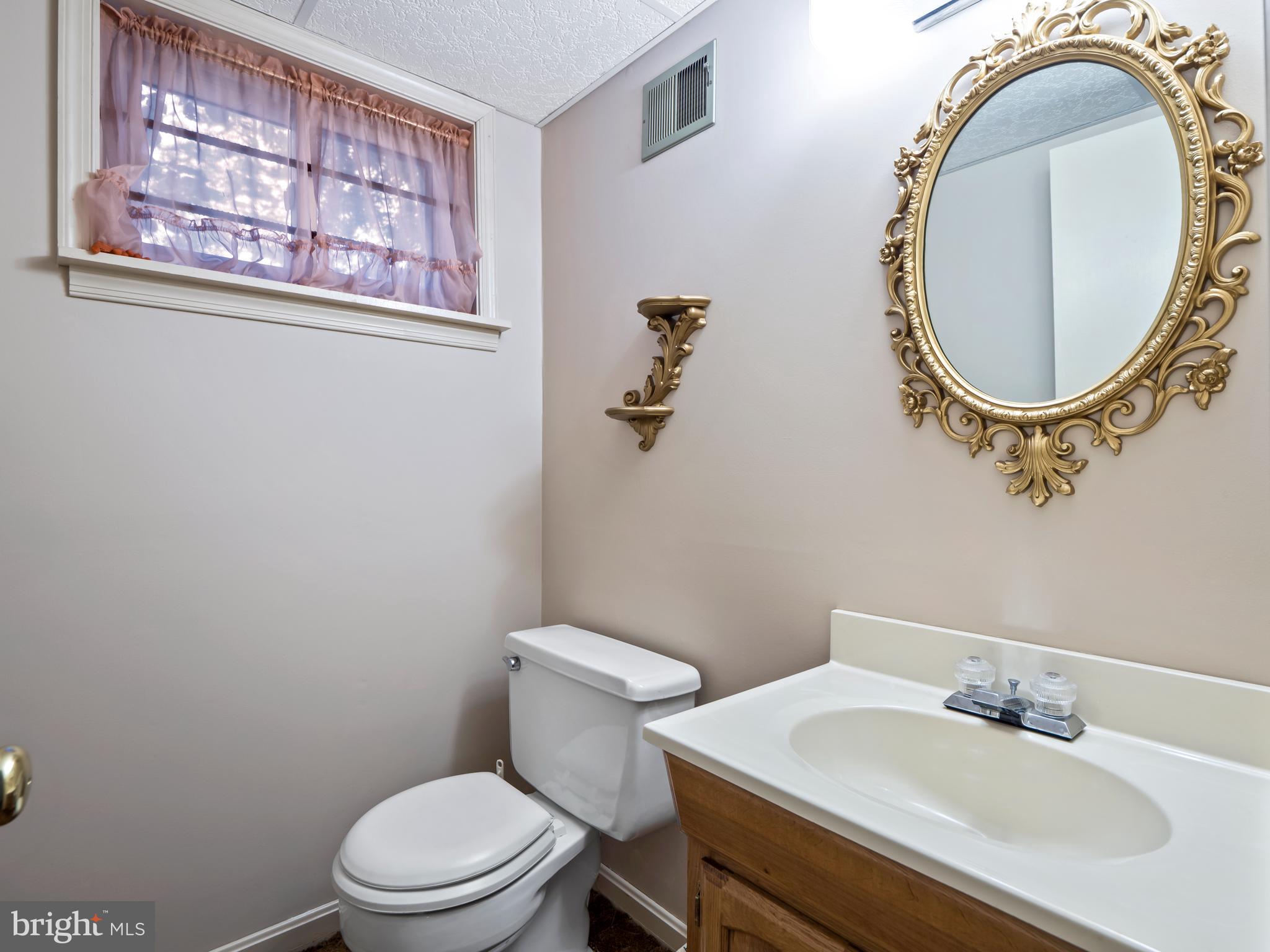 14904 Peach Orchard Road Silver Spring, MD 20905 - Photo 34 of 54