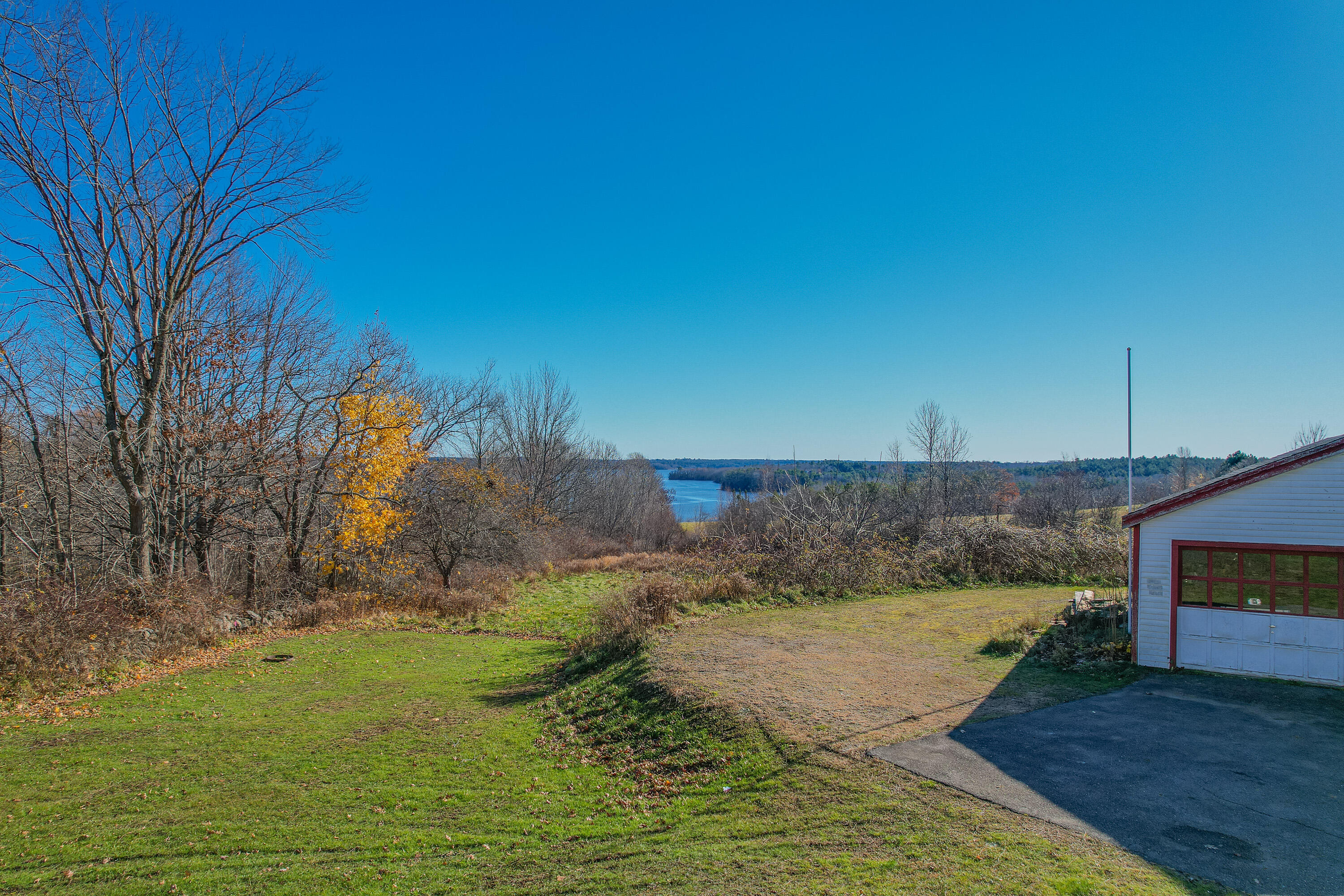 916 Bremen Road Waldoboro, ME 04572 - Photo 4 of 34 916 Bremen Road_144