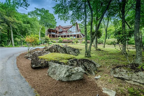 $4,700,000 | 331 Branch Water Run, Linville, NC 28646