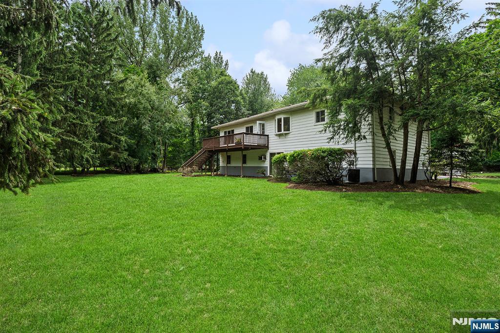 31 Brook Street Closter, NJ 07624 - Photo 32 of 35