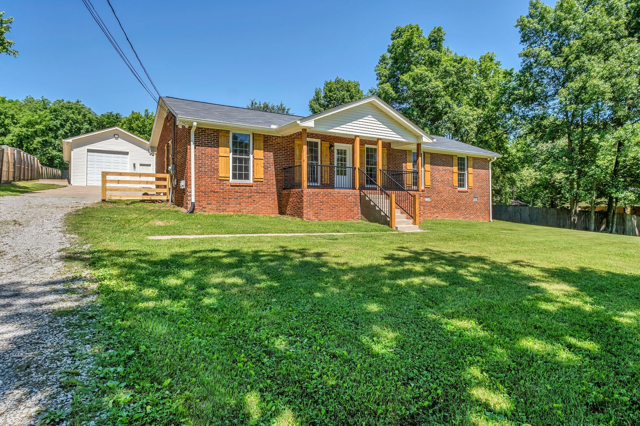1730 Mann Road Lebanon, TN 37087 - Photo 3 of 33