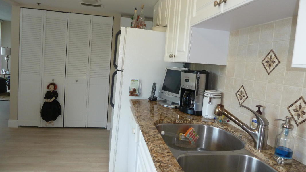 1841 Bridgewood Drive, Unit 1841 Boca Raton, FL 33434 - Photo 13 of 68 20191122141430916878000000-o