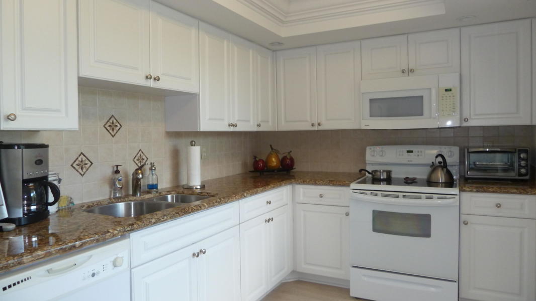 1841 Bridgewood Drive, Unit 1841 Boca Raton, FL 33434 - Photo 2 of 68 20191122135700064744000000-o