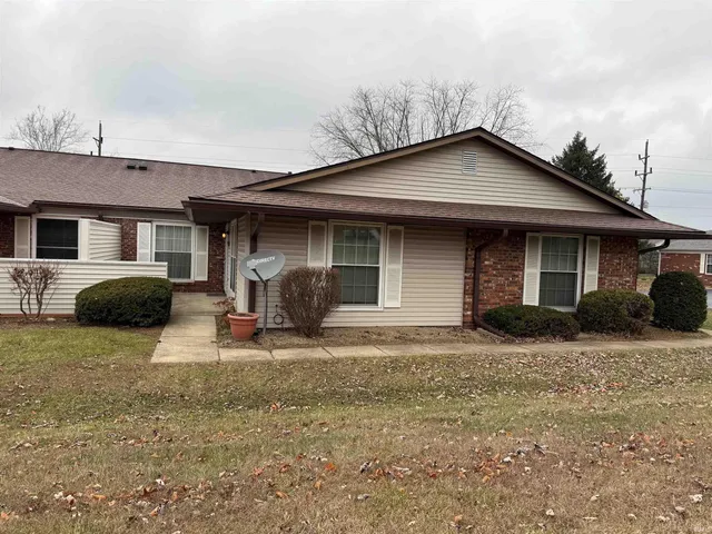 $226,500 | 1101 Carnaby East, Bloomington, IN 47401