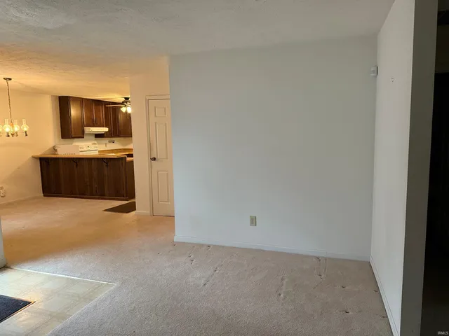 $226,500 | 1101 Carnaby East, Bloomington, IN 47401