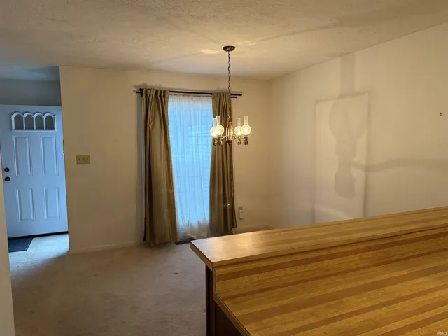 $226,500 | 1101 Carnaby East, Bloomington, IN 47401