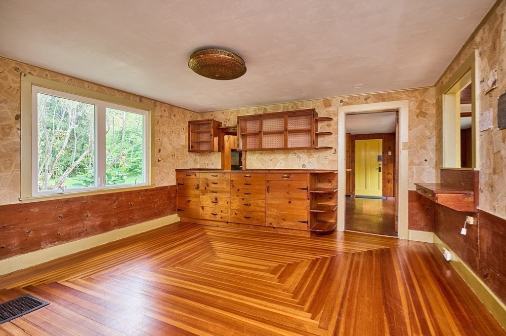 65 Montague Road Leverett, MA 01054 - Photo 11 of 41 Gallery Image 11
