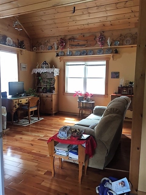 23 Spring Street Hillsborough, NH 03244 - Photo 16 of 16 Gallery Image 16