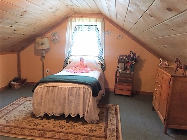 23 Spring Street Hillsborough, NH 03244 - Photo 8 of 16 Gallery Image 8