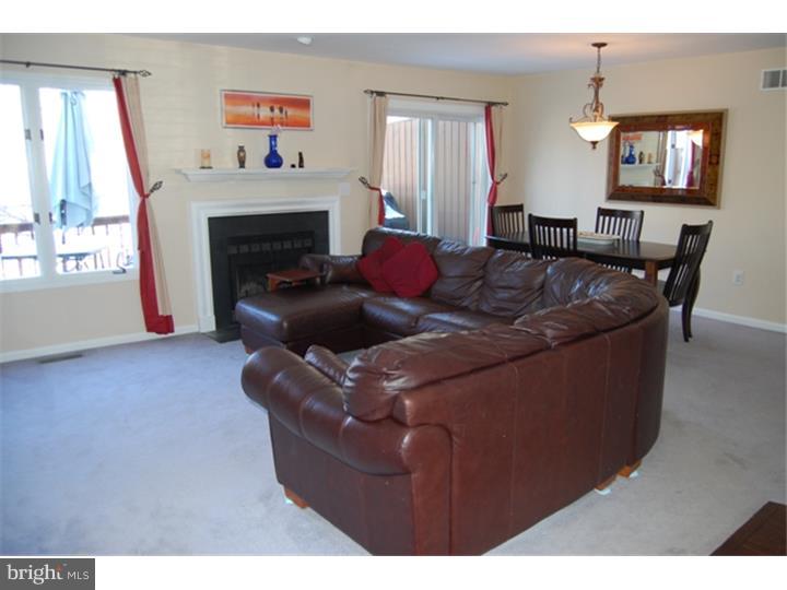 297 Fox Run Exton, PA 19341 - Photo 7 of 20 Great Room