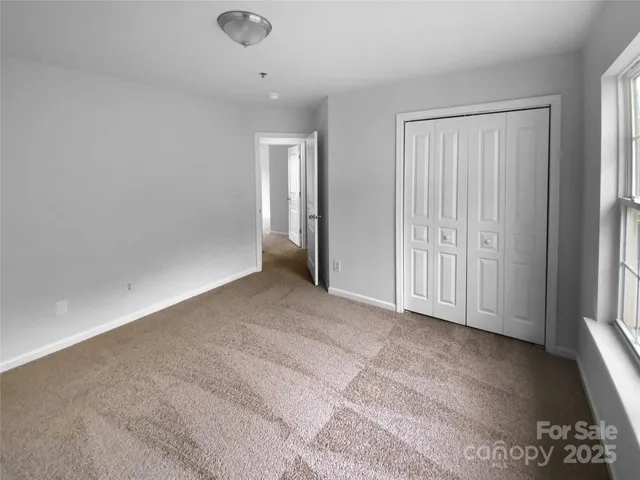 $260,000 | 6612 Tor Drive, Charlotte, NC 28269