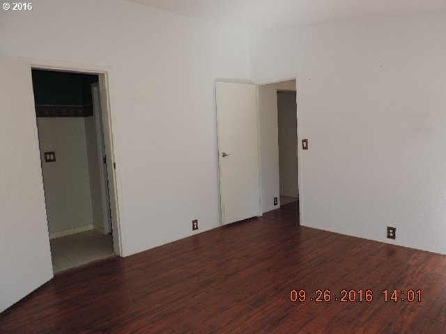 121 Meadow Crest Road Carson, WA 98610 - Photo 12 of 21 Bedroom, Primary