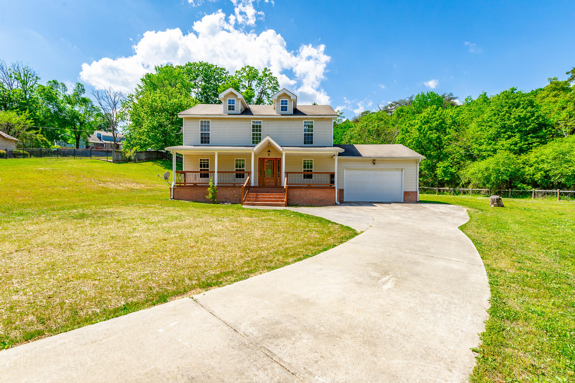 957 Lower Mill Road Hixson, TN 37343 - Photo 4 of 74 957 Lower Mill Road HD-9