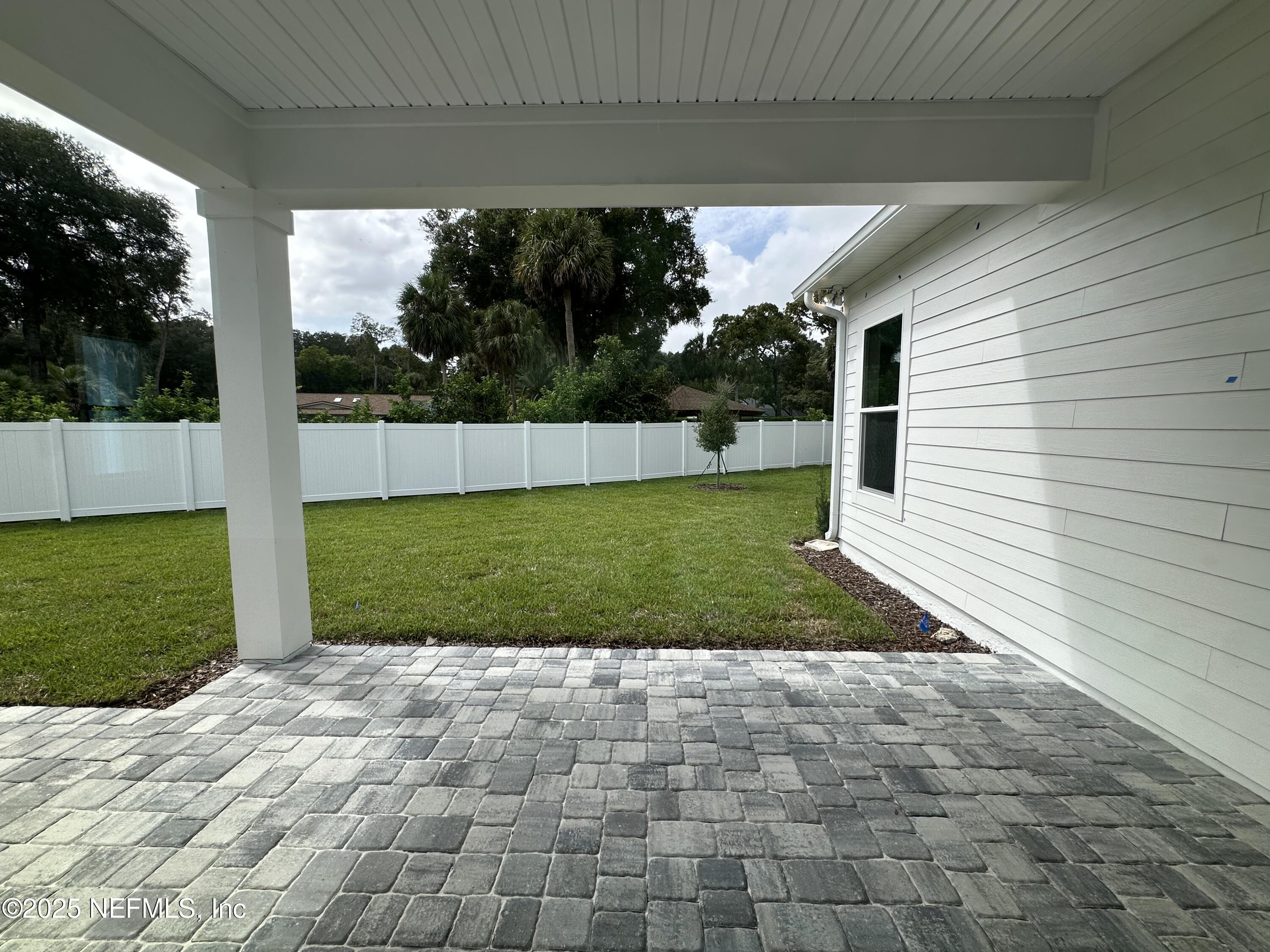 809 Brandywine Court St. Augustine, FL 32086 - Photo 37 of 63 Covered lanai
