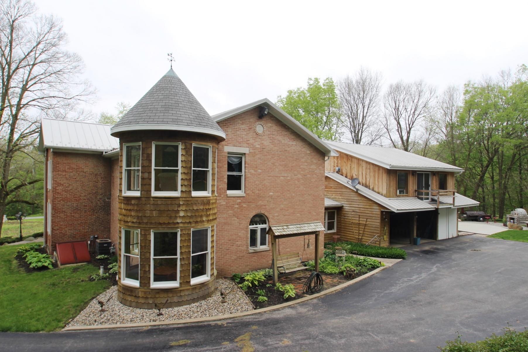 2821 South Old St Road Wabash, IN 46992 - Photo 2 of 32 Gallery Image 2
