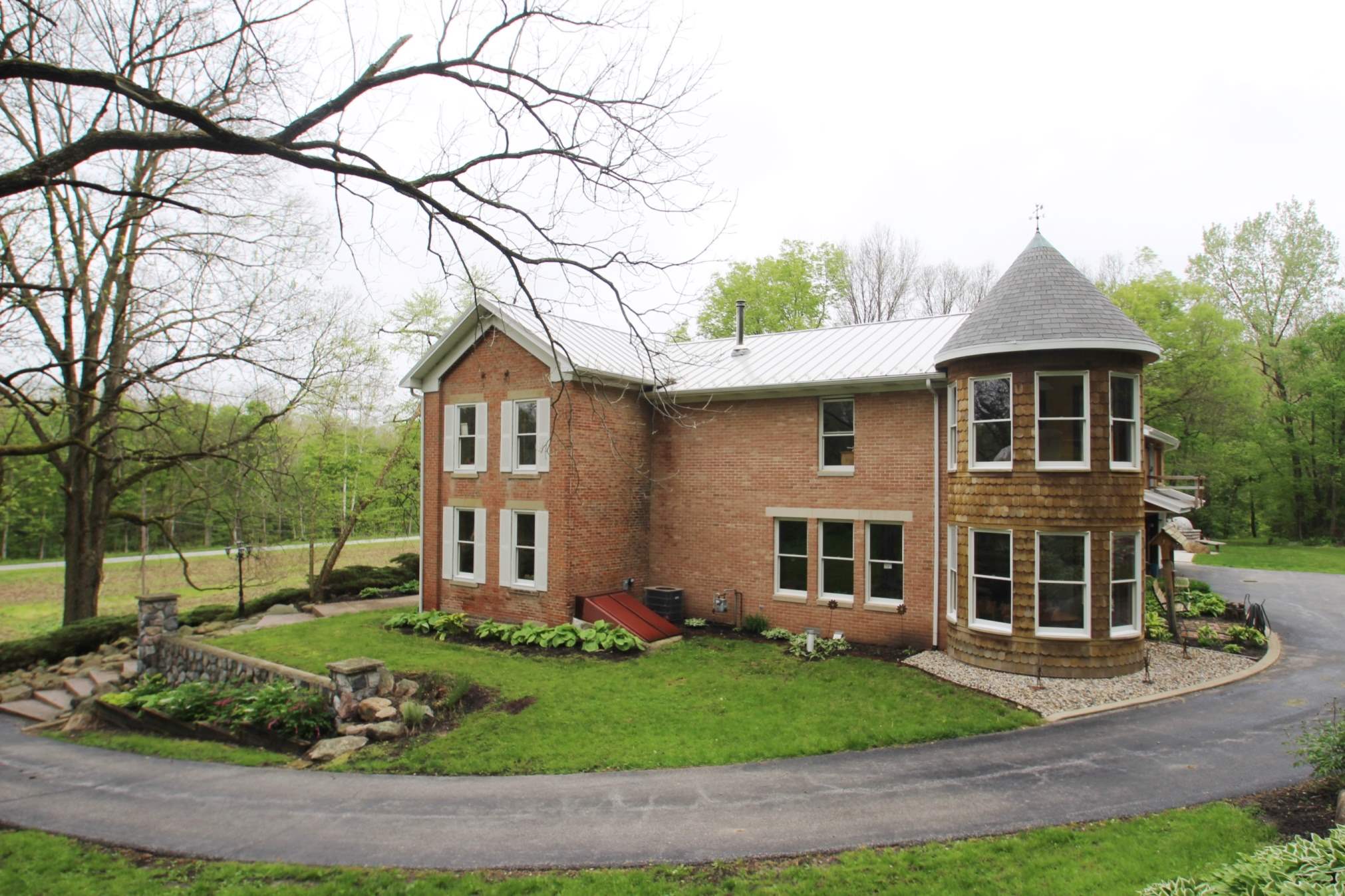 2821 South Old St Road Wabash, IN 46992 - Photo 3 of 32 Gallery Image 3