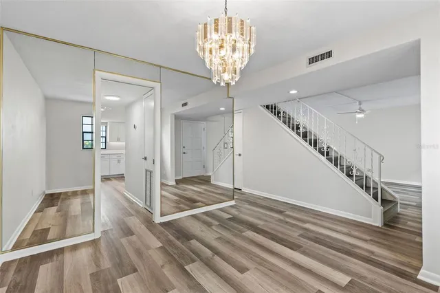 a view of empty room with window