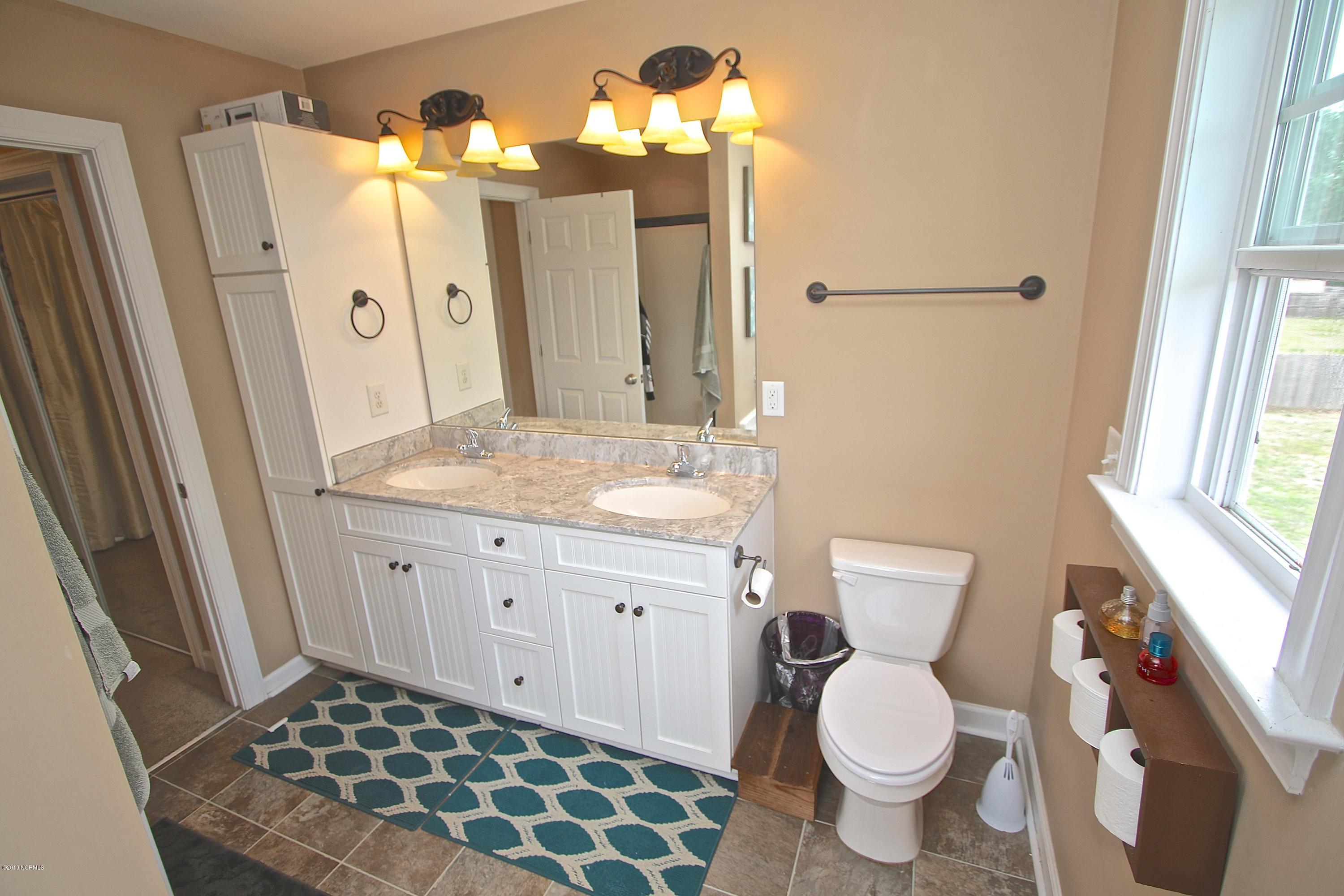 207 Bell Ridge Lane Hubert, NC 28539 - Photo 11 of 47 LJ7A6840