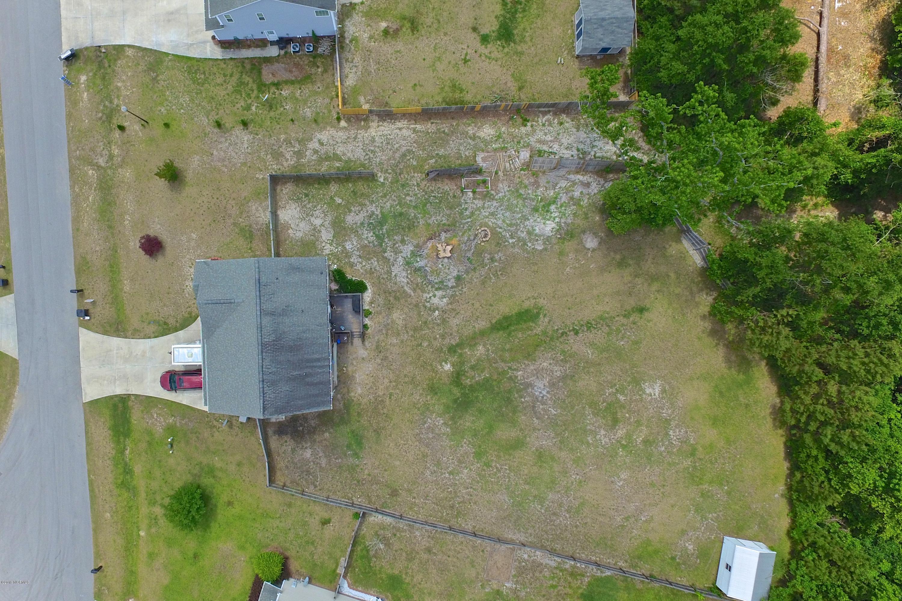 207 Bell Ridge Lane Hubert, NC 28539 - Photo 4 of 47 DJI_0163