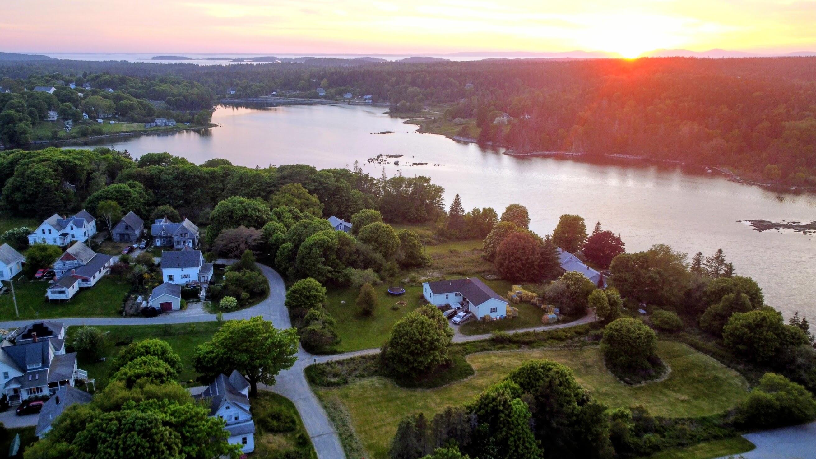 25 Pleasant Street Vinalhaven, ME 04863 - Photo 10 of 32 DJI_0930~2