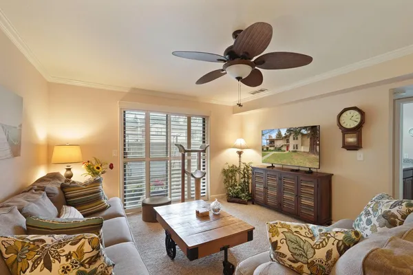 $295,000 | 2401 Eilers Lane, Unit 1105, Lodi, CA 95242