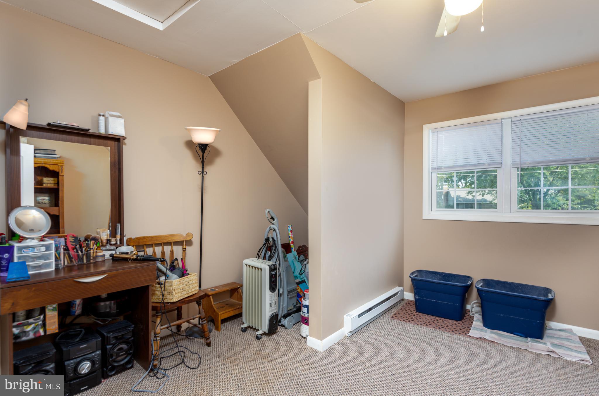 22 Carriage Road New Cumberland, PA 17070 - Photo 22 of 32 4th Bedroom