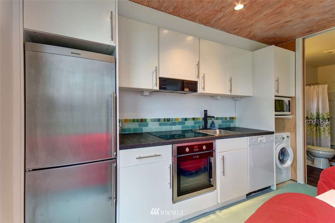 3563 Shell Street Greenbank, WA 98253 - Photo 5 of 15 Gallery Image 5
