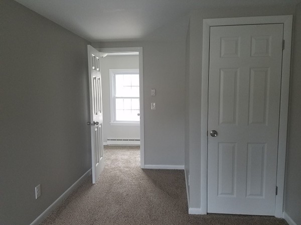 5 Fairview Park Road, Unit 2 Sturbridge, MA 01566 - Photo 9 of 15