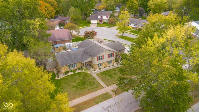 $387,400 | 1031 Parkside Drive, Columbus, IN 47203