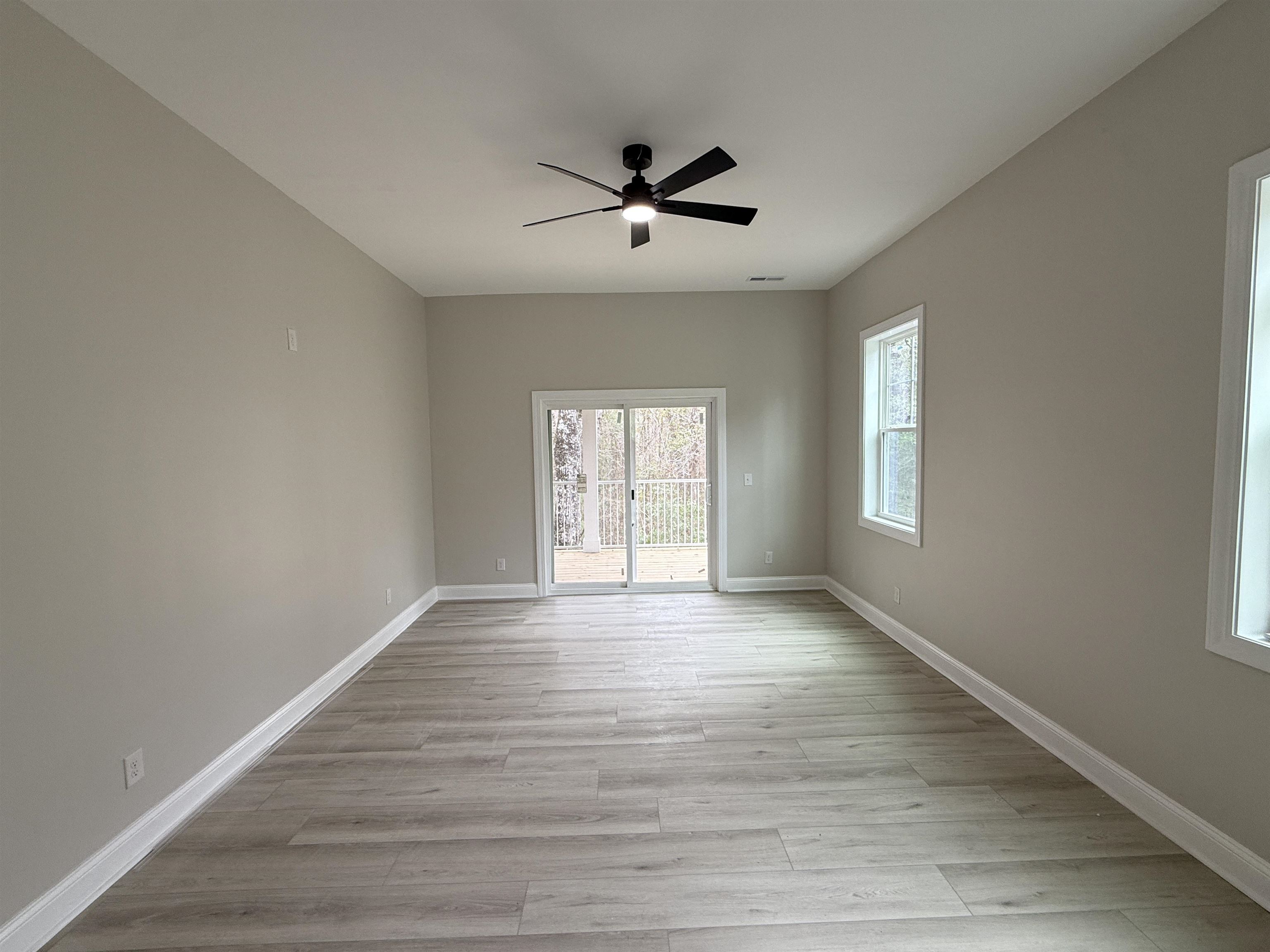 191 Carlisle Way Myrtle Beach, SC 29579 - Photo 21 of 50 Sliding door goes to back porch.