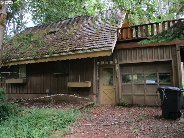 $287,250 | 71250 North Shore Drive, Birkenfeld, OR 97016