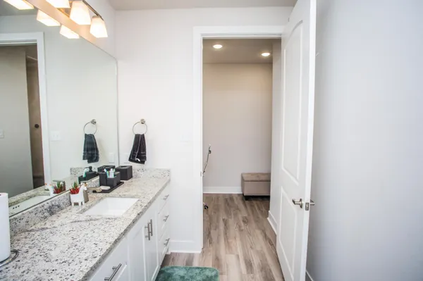 $2,500 | 23 Wilshire Boulevard, Lubbock, TX 79416