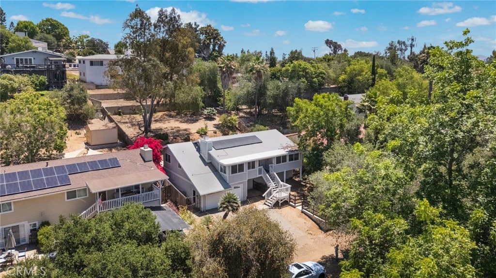 464 East Kalmia Street Fallbrook, CA 92028 - Photo 13 of 19