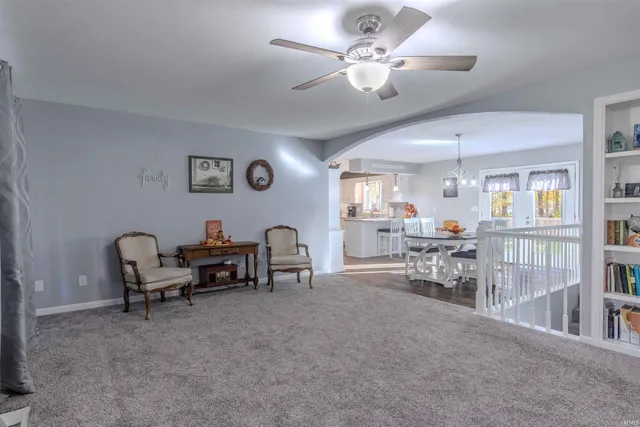 $425,000 | 7260 West 350 North, Shipshewana, IN 46565