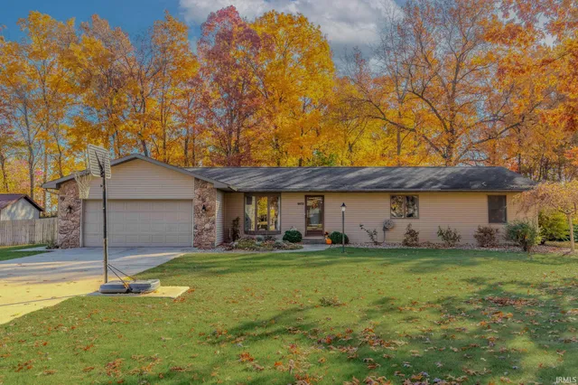 $425,000 | 7260 West 350 North, Shipshewana, IN 46565