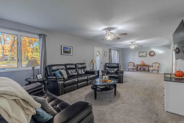 $425,000 | 7260 West 350 North, Shipshewana, IN 46565