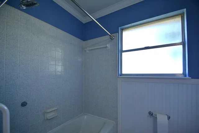 $460,000 | 416 Valley Drive, Kerrville, TX 78028