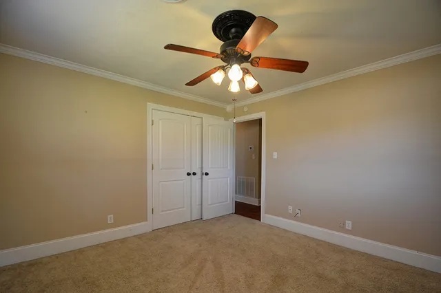 $460,000 | 416 Valley Drive, Kerrville, TX 78028