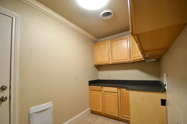 $460,000 | 416 Valley Drive, Kerrville, TX 78028